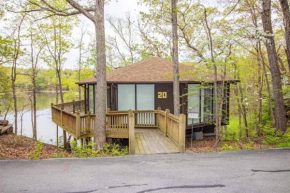Unit 20 - Treetop 2 Bedroom Villa